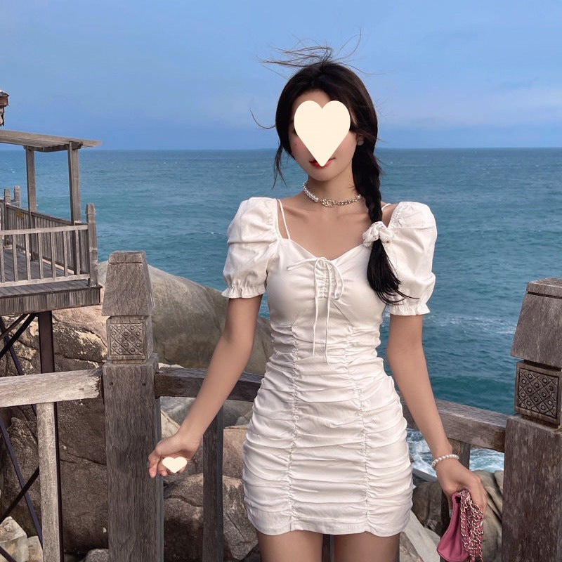 Summer 2025 new Korean version temperament French light ripe wind bubble sleeves pleated drawstring slim and thin dress women