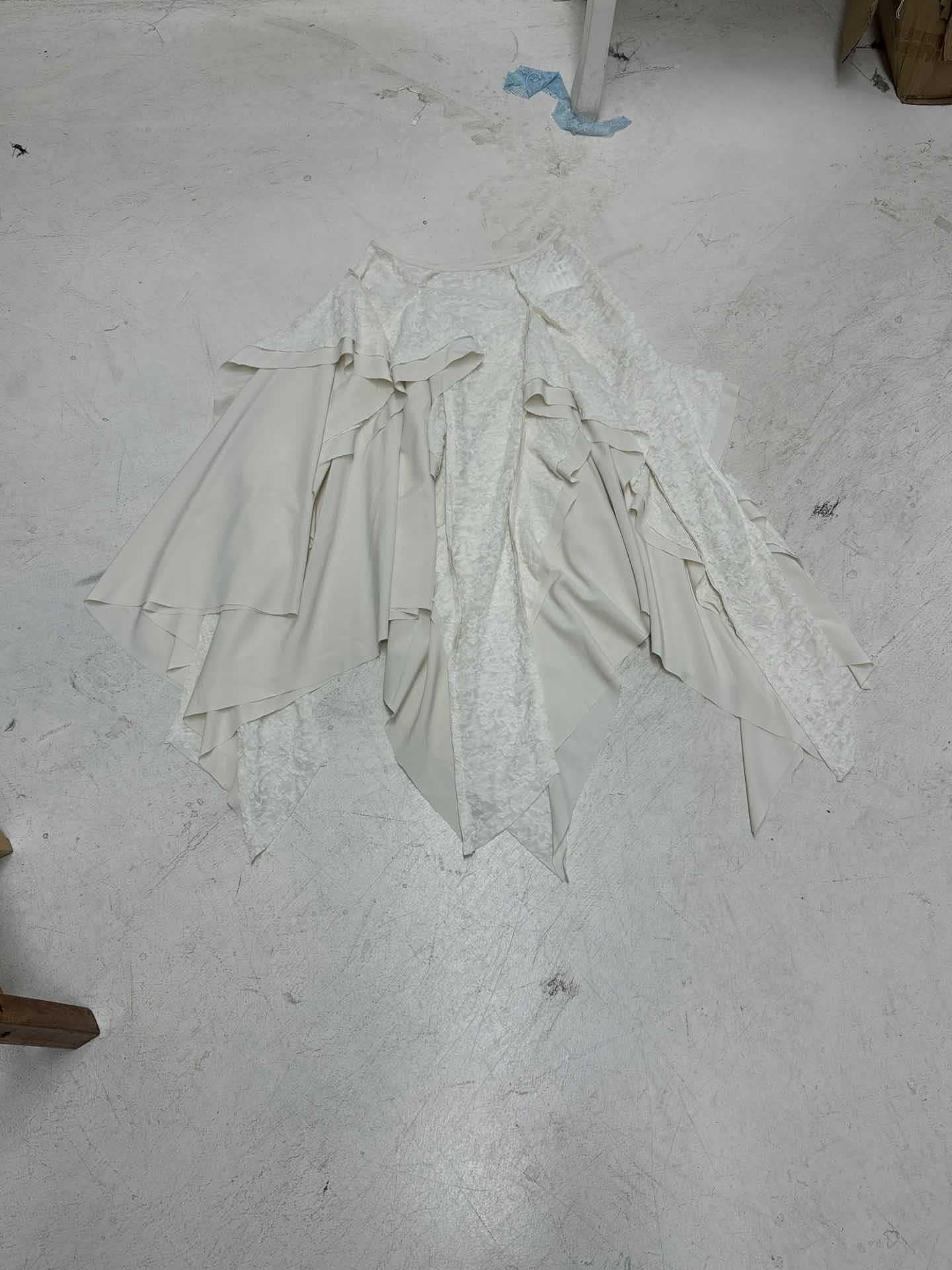 American retro design irregular wavy edge skirt Spice girl slim personality versatile double-layer stacked medium and long skirt