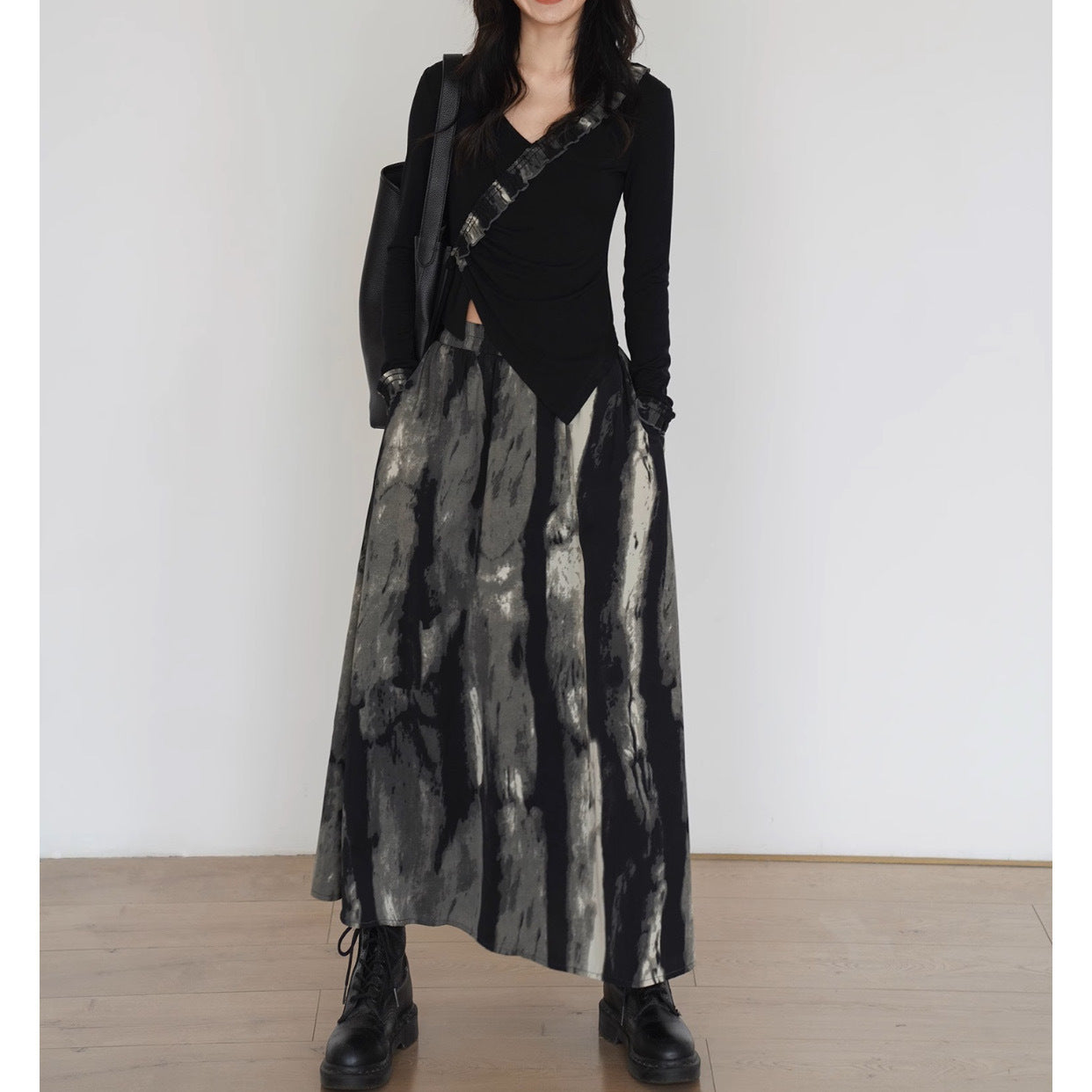 EM August, new Chinese tie-dye loose skirt women's autumn new French two-piece top skirt set