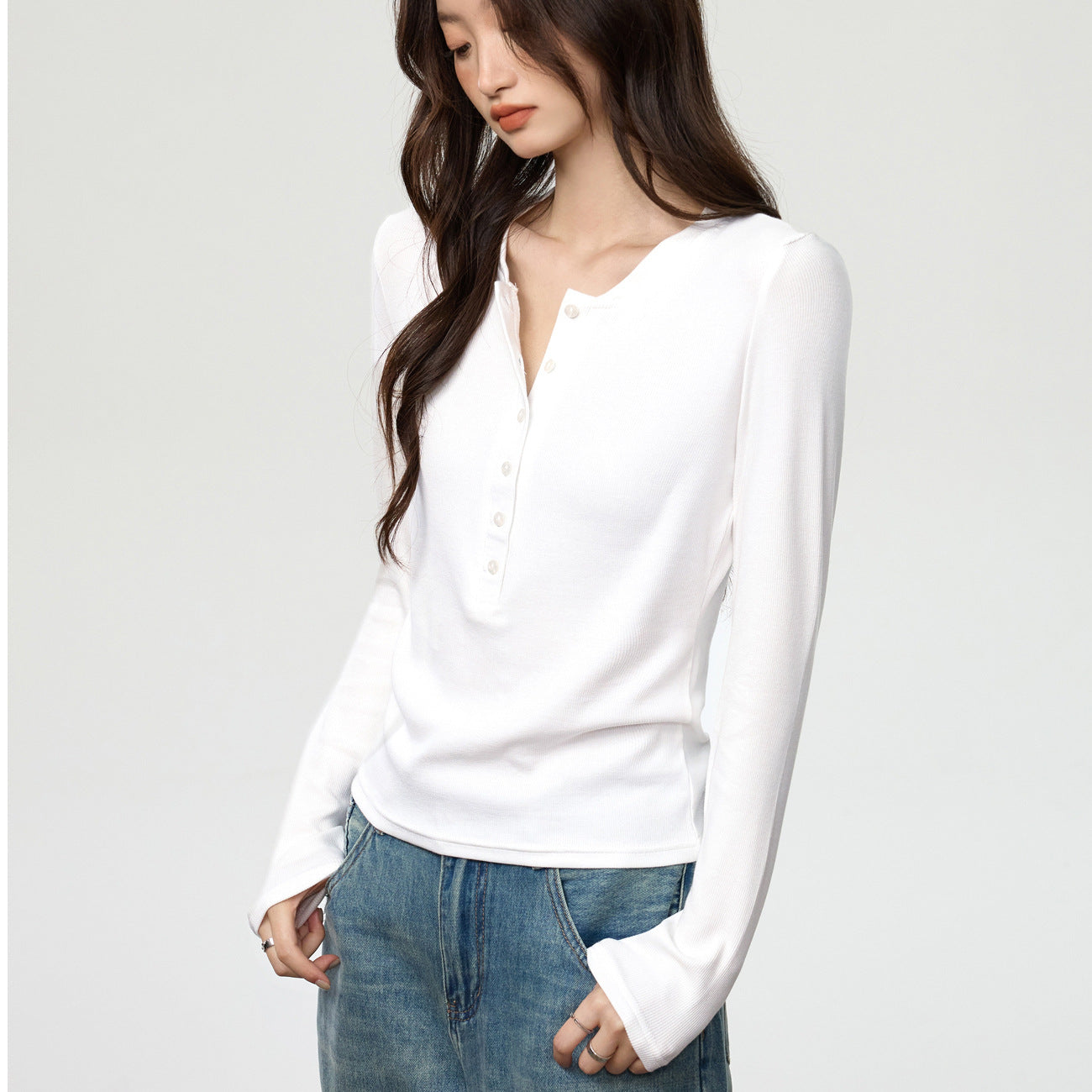 260g优可丝 亨利领气质新款秋装纽扣长袖T恤女修身显瘦上衣打底衫