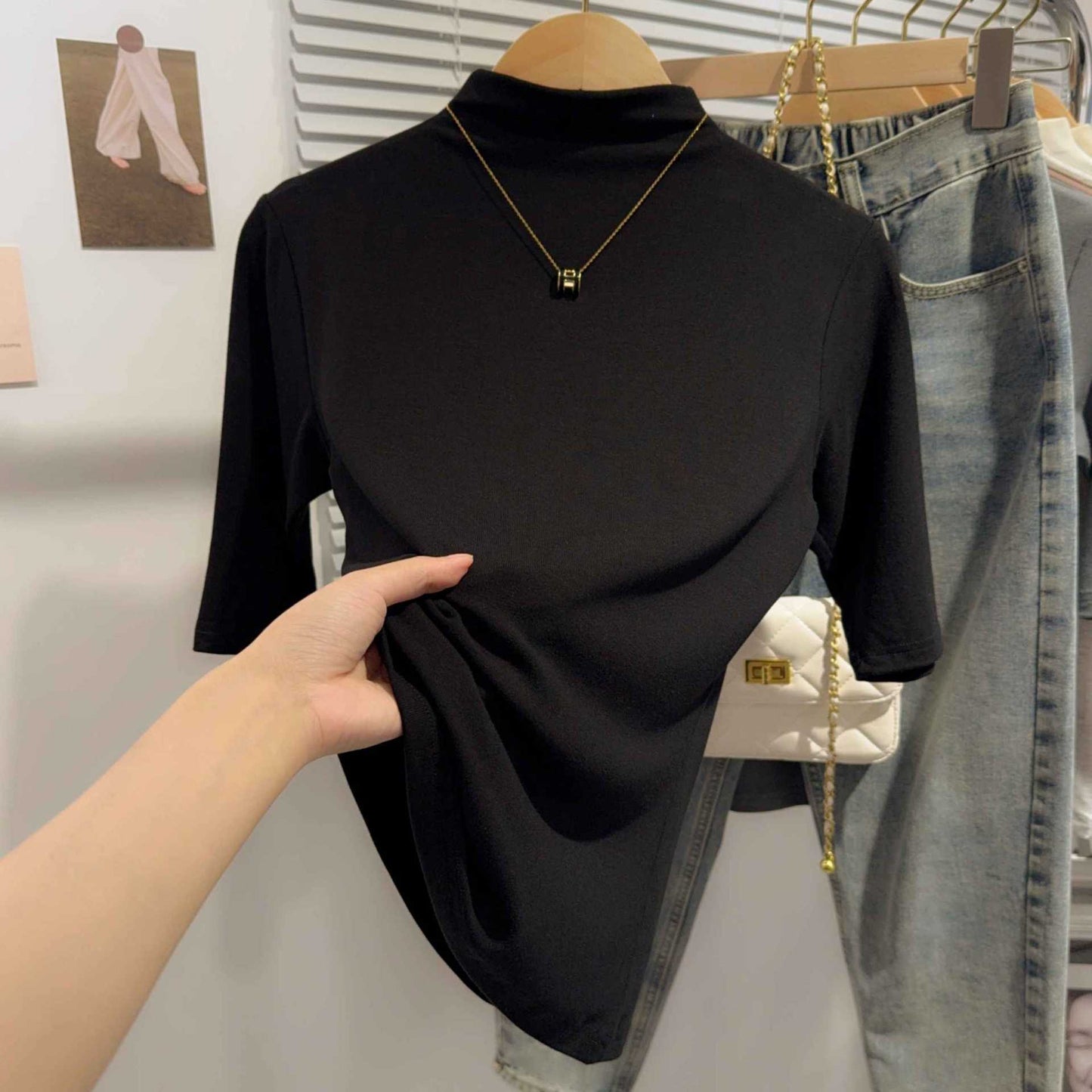 Semi-turtleneck medium-sleeved T-shirt women's spring and autumn new black five-quarter-sleeved versatile fashionable foreign-style top bottoming shirt