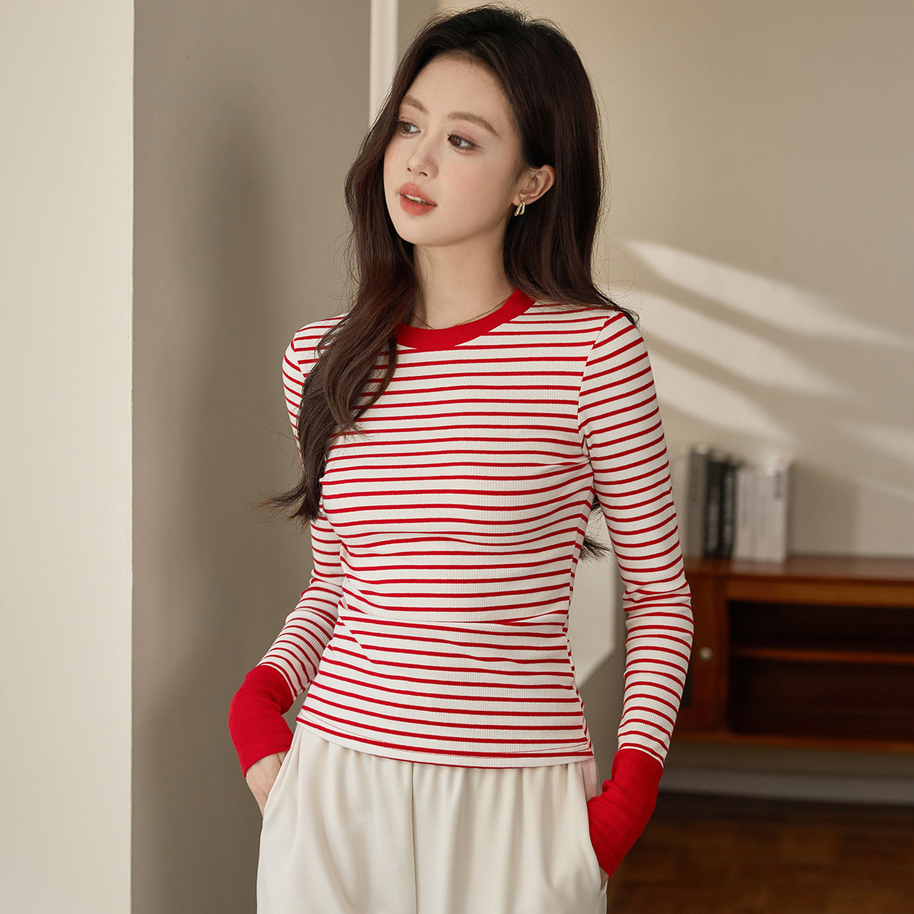 #Selection of pure cotton #High-end contrasting striped T-shirt women's long-sleeved 2026 autumn and winter new foreign-style shoulder bottoming shirt