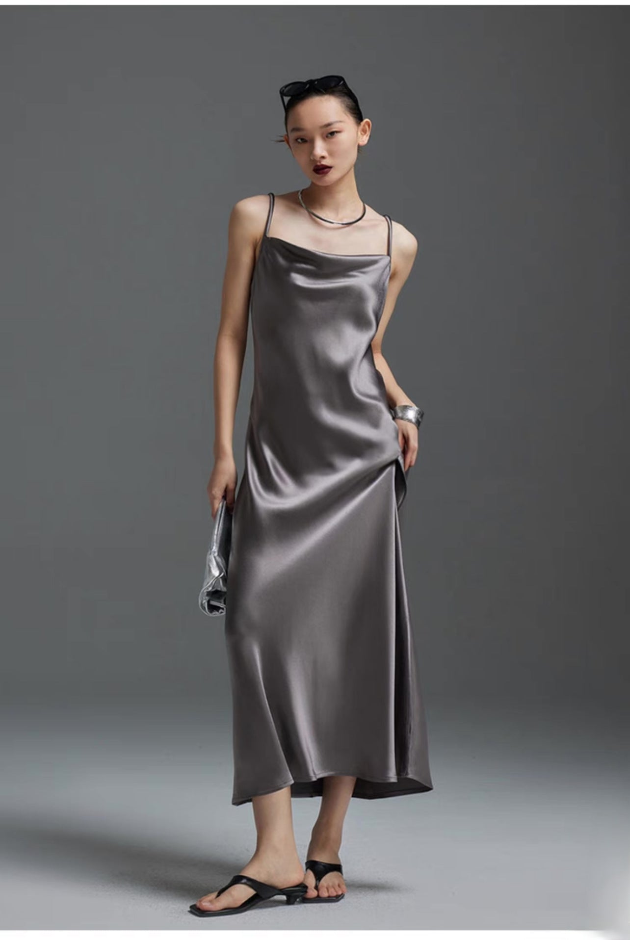 Heavy diagonal cut long tall triacetic acid satin long dress swing neck split fork long suspender dress women's autumn
