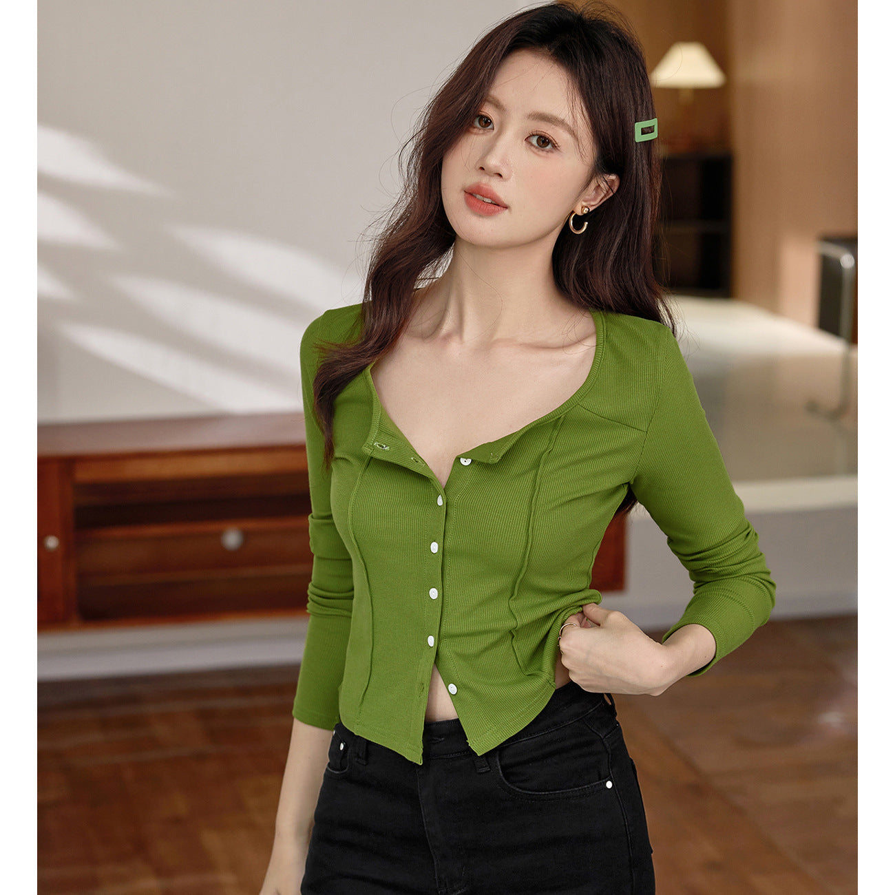 #Quality to make high-quality #shell button high-waisted short T-shirt Spice Girl Navel Sexy Long Sleeve Temperament Pure Cotton Top