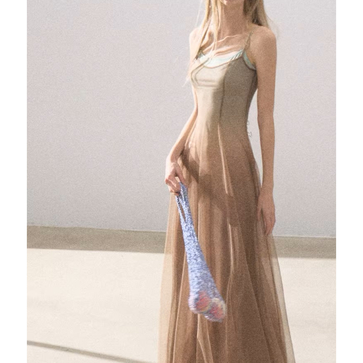 OAKMO/"I am my spring" ice feeling spring thin gradual change mesh vacation dress skirt