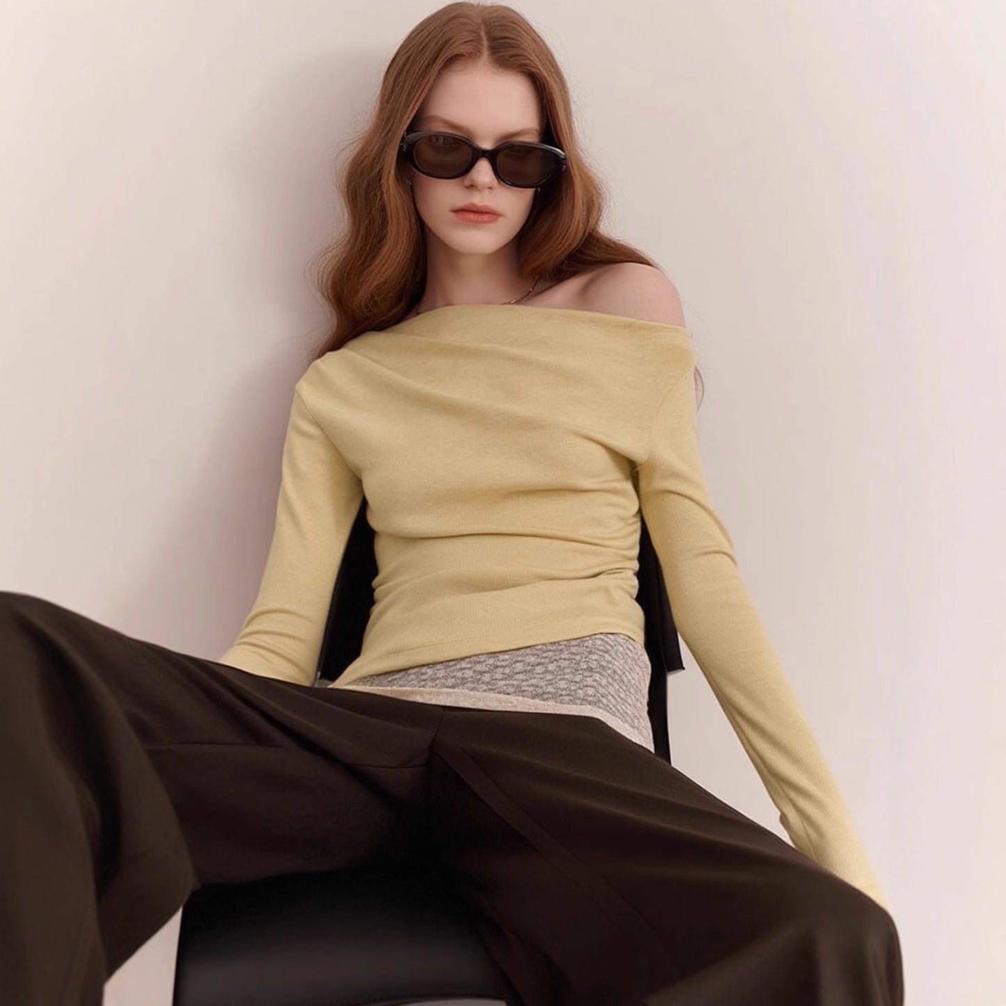 Lace splicing elegant temperament long-sleeved top 2025 autumn new gentle wind one-word collar T-shirt