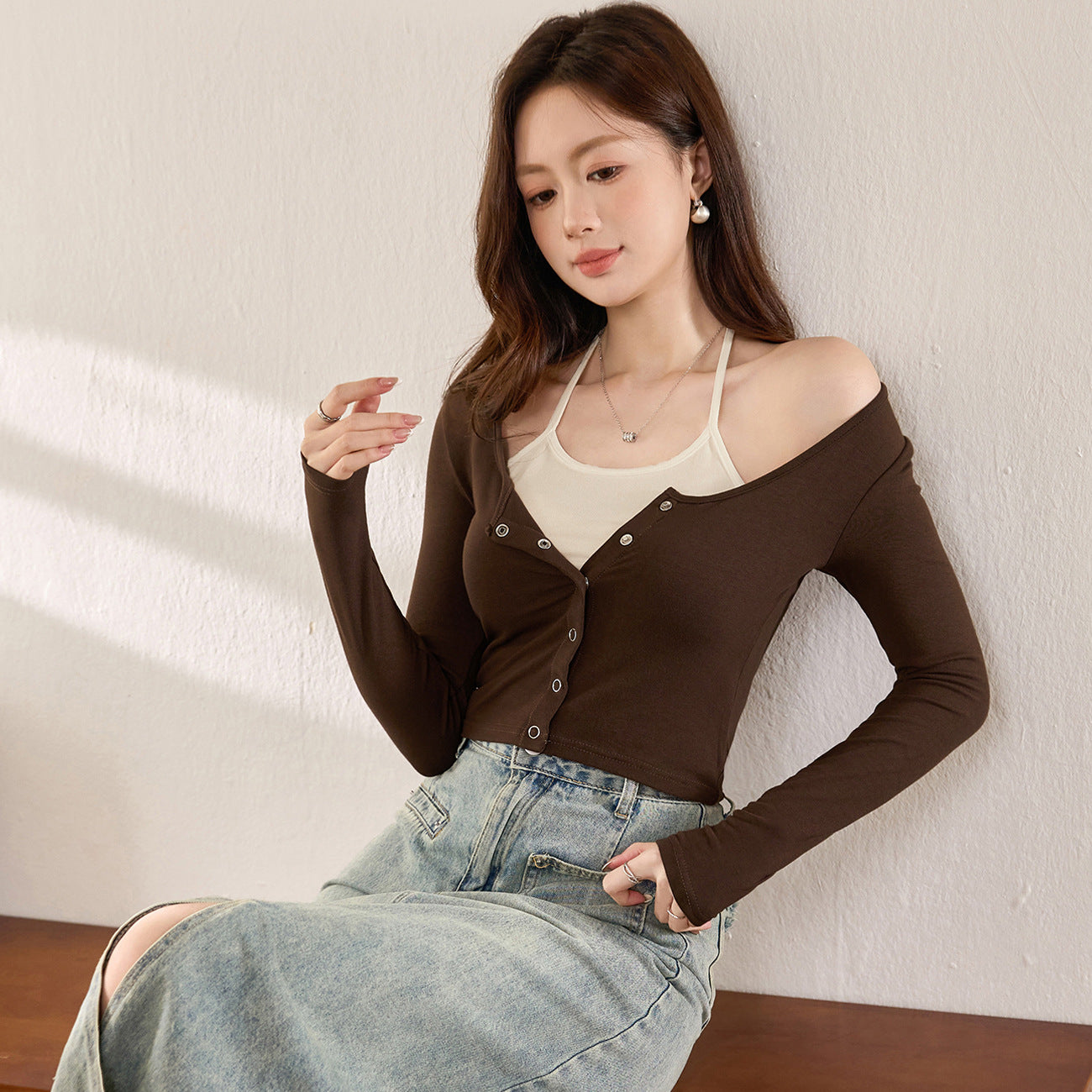 #Excellent choice #Fake two pieces of pure desire neck T-shirt women's long-sleeved Spice Girls high-waisted short button-up shirt top