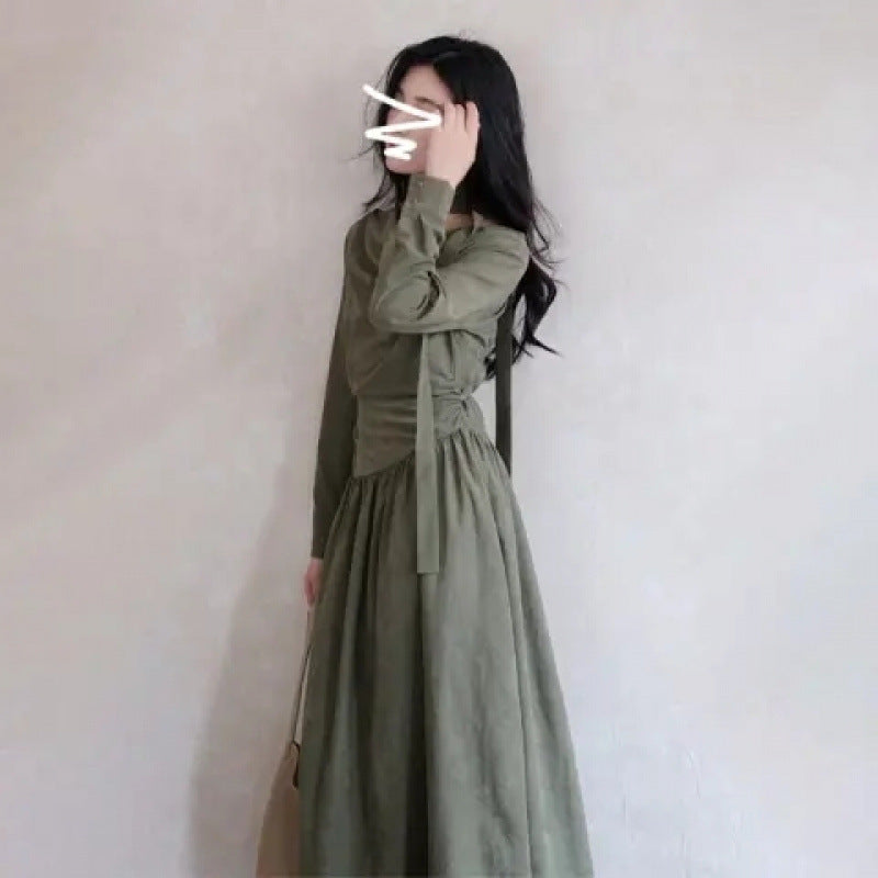 Korean green temperament long-sleeved dress children's autumn 2025 new simple and generous high-end gentle long dress