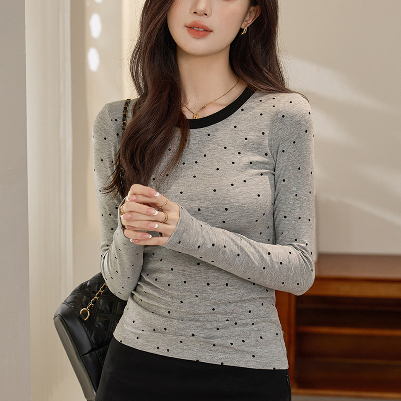 #质做高品# 减龄俏皮波点T恤女长袖2026秋装新品撞色修身打底衫