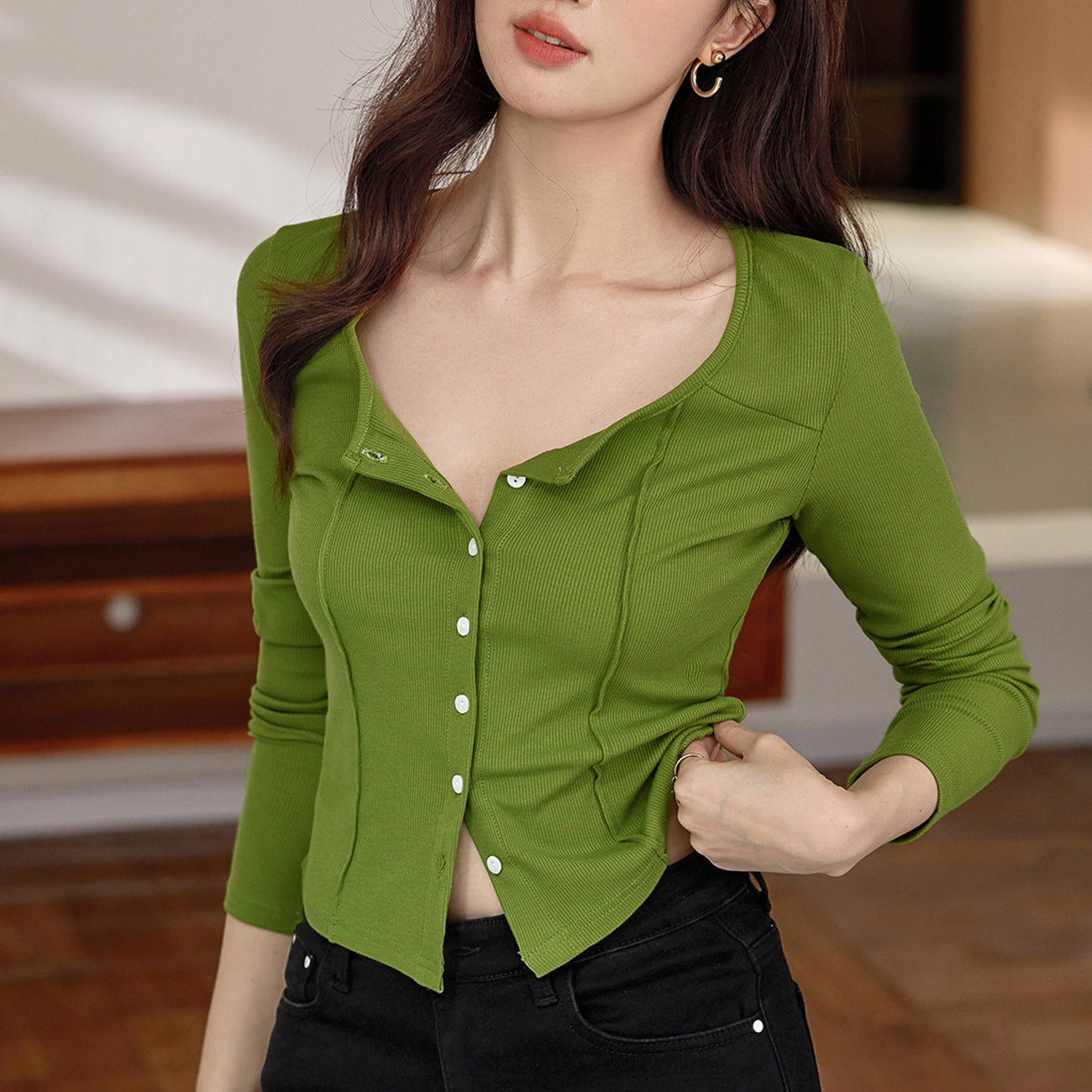 #Quality to make high-quality #shell button high-waisted short T-shirt Spice Girl Navel Sexy Long Sleeve Temperament Pure Cotton Top